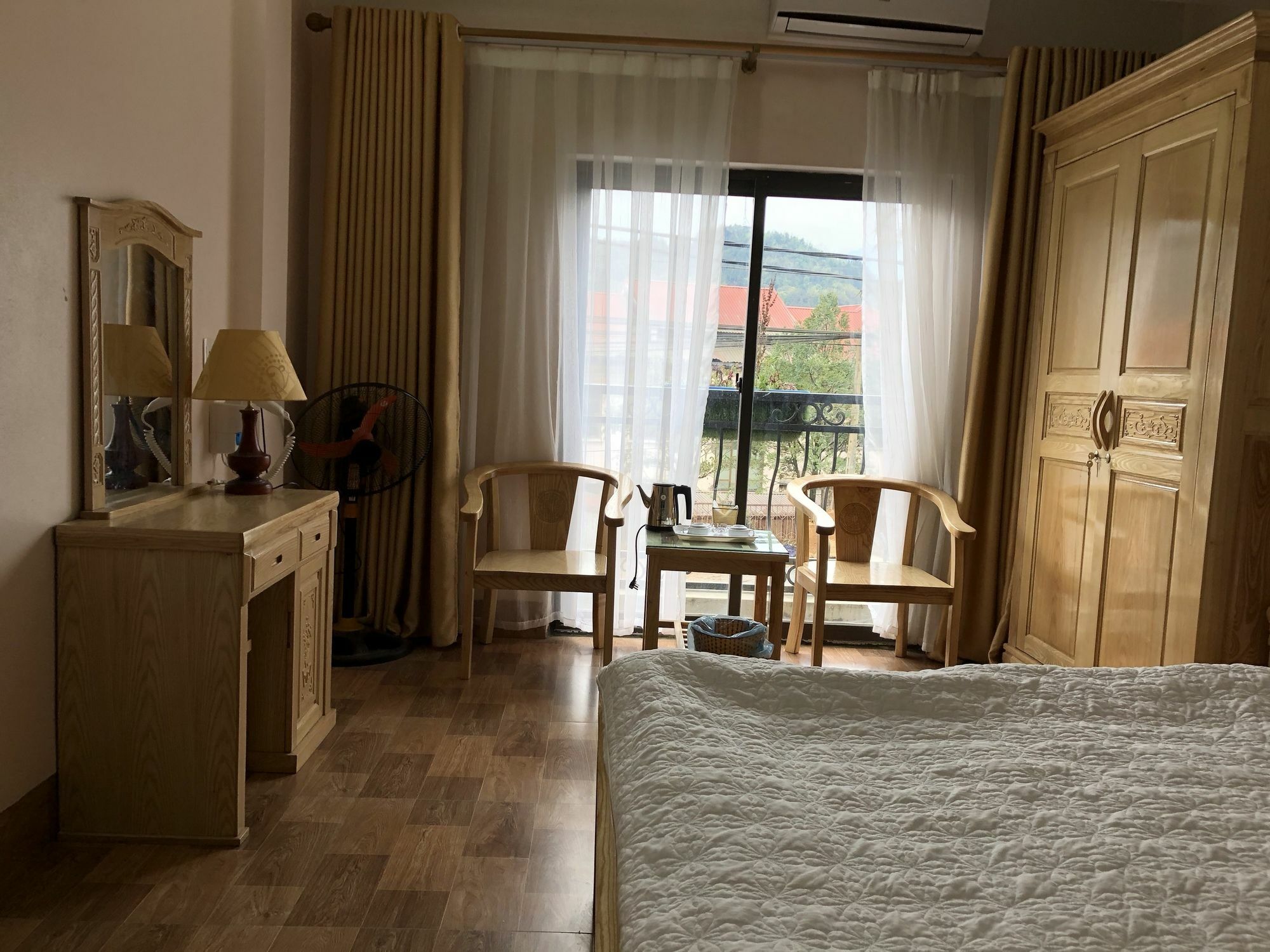 Dh Sa Pa Hotel Екстериор снимка