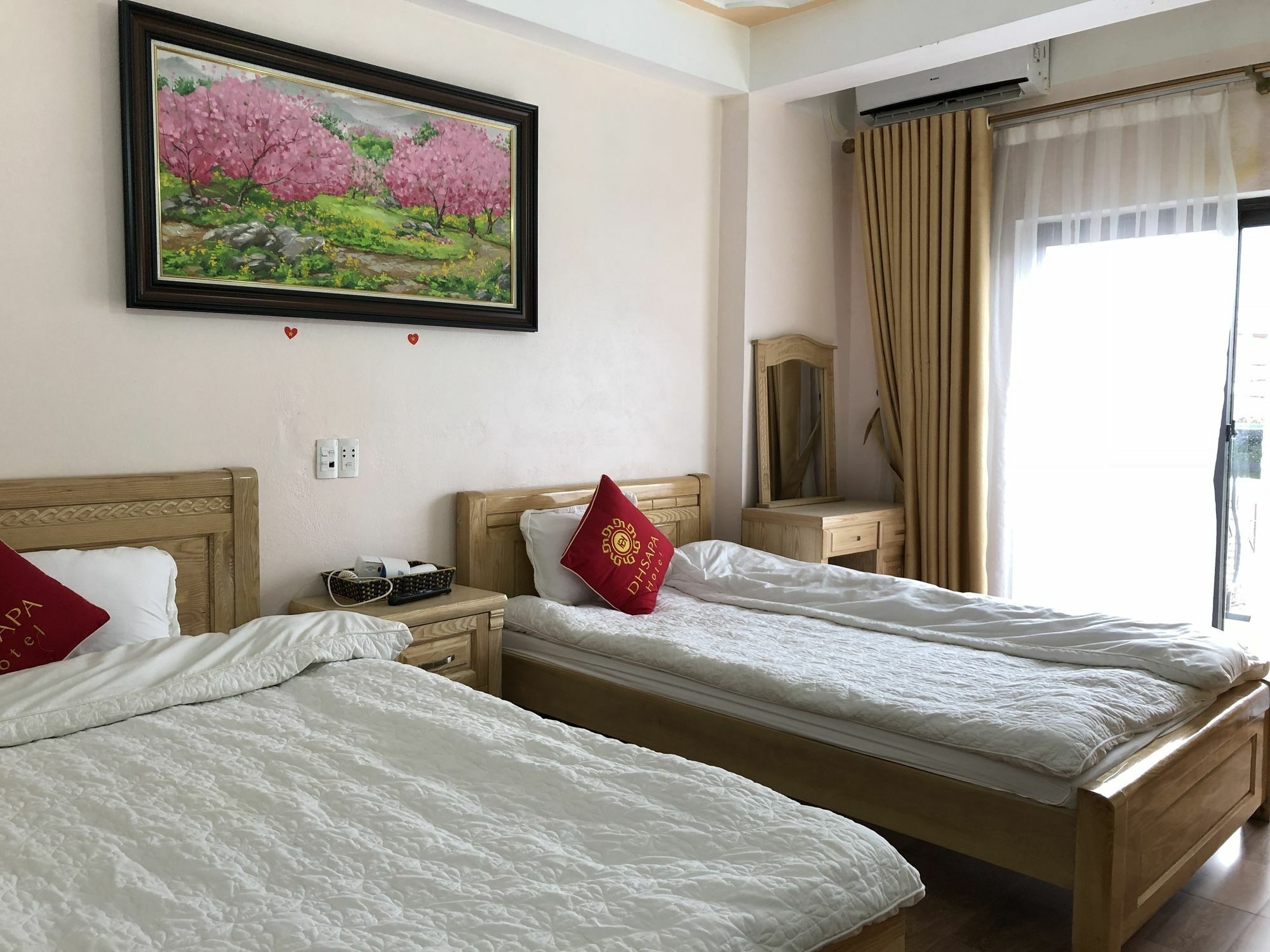 Dh Sa Pa Hotel Екстериор снимка