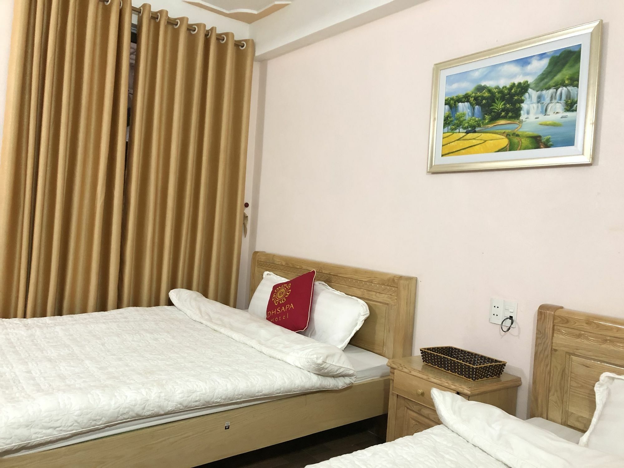 Dh Sa Pa Hotel Екстериор снимка